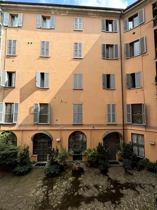 Apartment Grazioso Appartamento In Moscova Milan